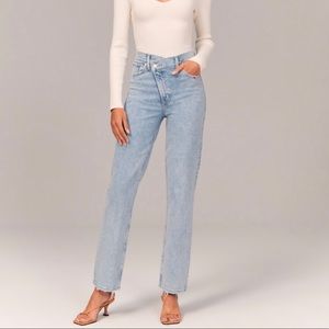 Abercrombie criss-cross straight high rise jeans